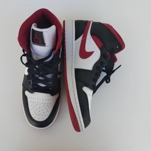 Jordans 1